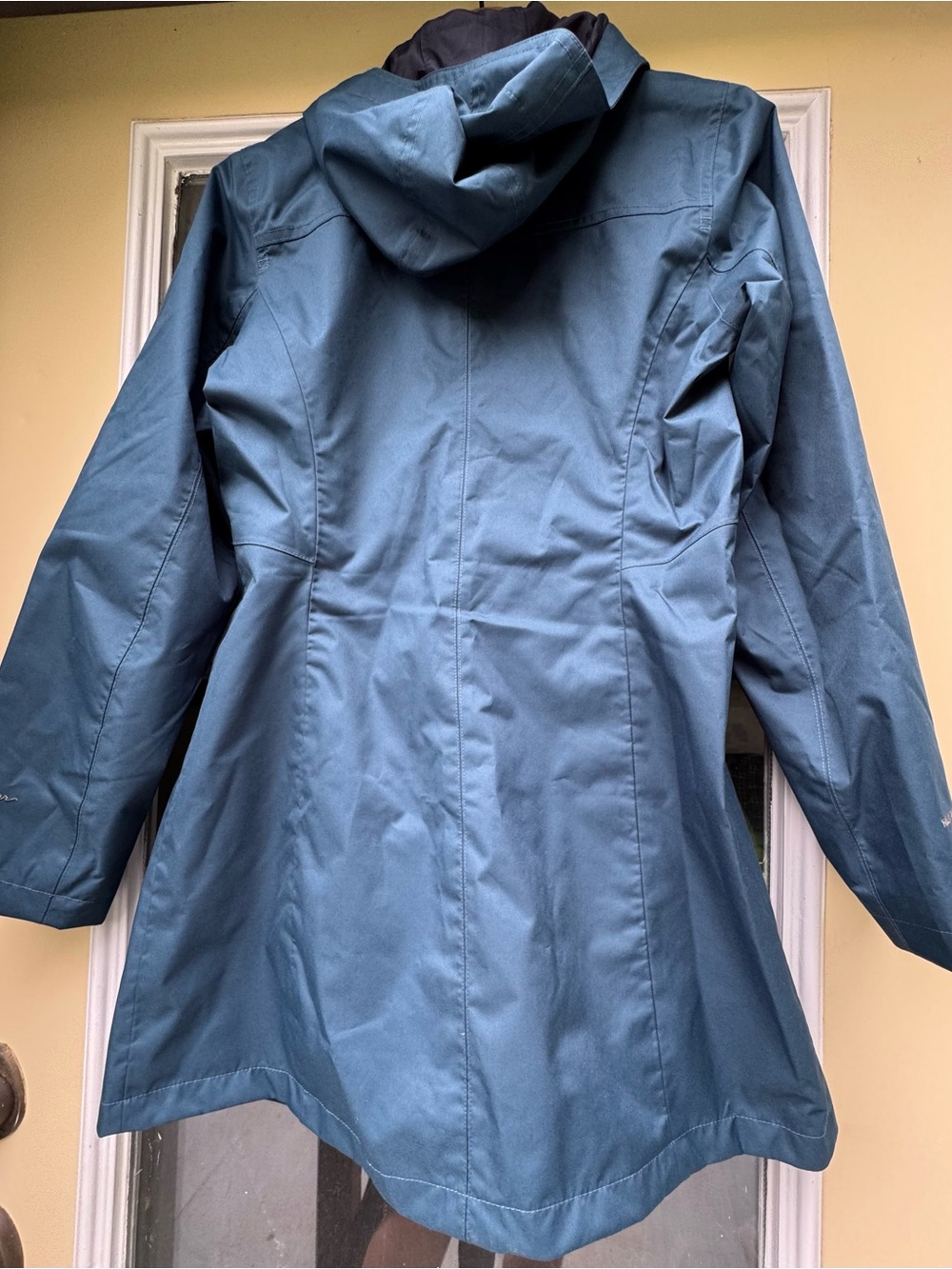 Eddie Bauer Teal Raincoat with Hood - Women’s - Picture 5 of 7